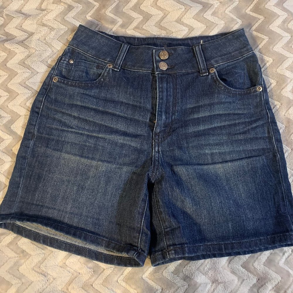 High Rise Maurices shorts